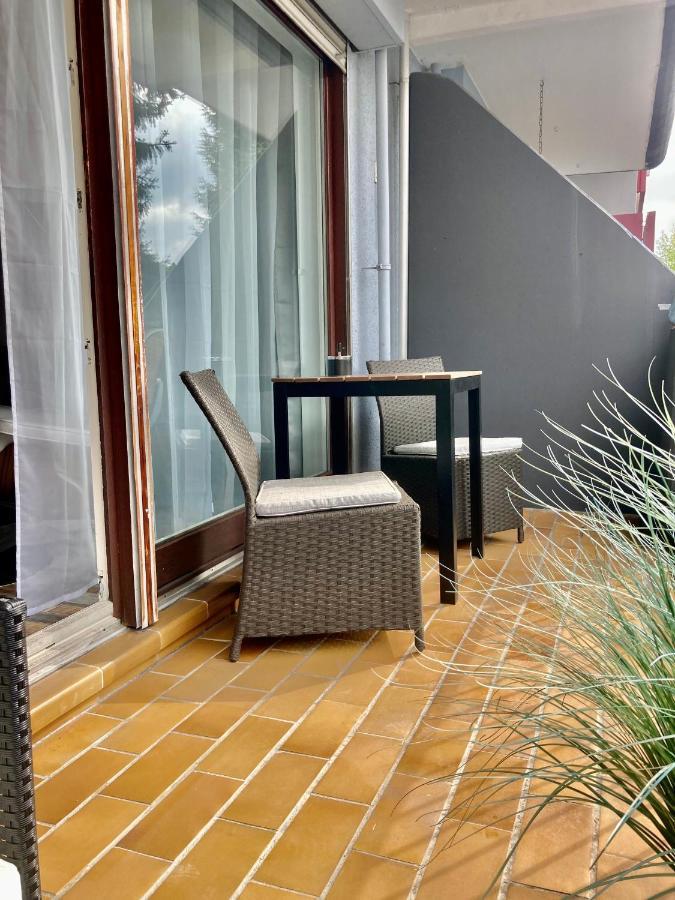 Living At Saarpartments -Adultsonly- 2 Bedrooms, Kitchen - Business & Holiday Apartments For Long- And Short Term Stay, 3 Min To Train Station, Secure E-Bike Parking! Saarbrücken Buitenkant foto